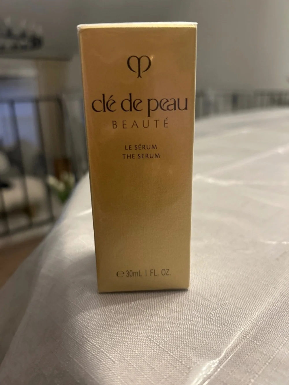 Cle de peau le serum